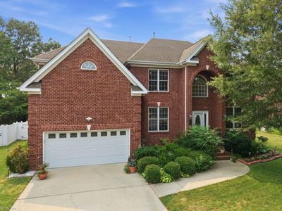 557 Hunts Pointe Dr