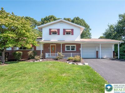 2530 Rosewood Dr