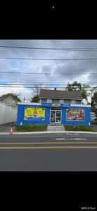 213 White Street