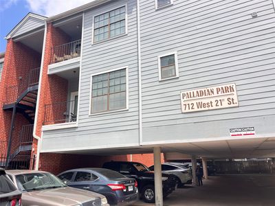 712 W 21st St APT 205