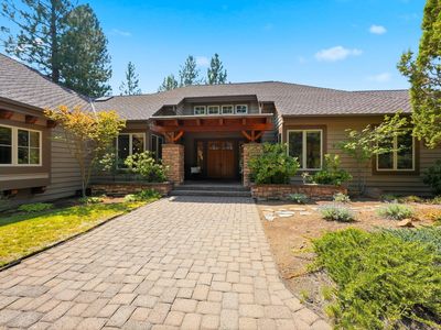 16863 Royal Coachman Dr