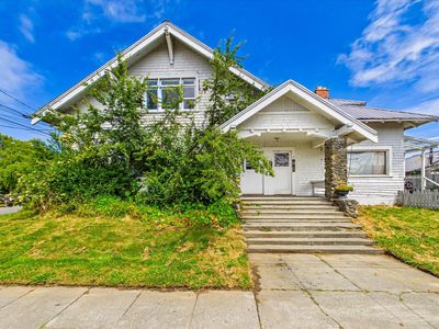Property at 1007 11th St, Eureka, CA