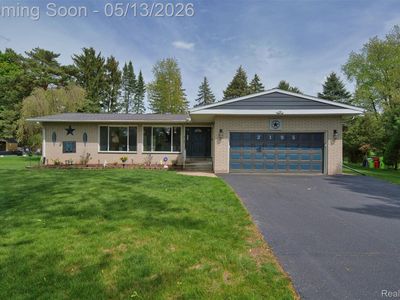 2195 Strader Dr
