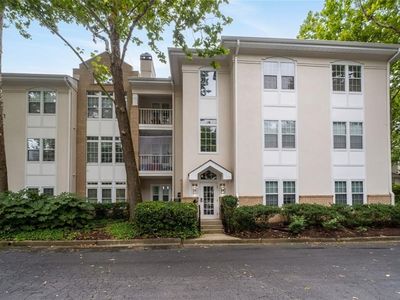 240 Renaissance Pkwy NE APT 102