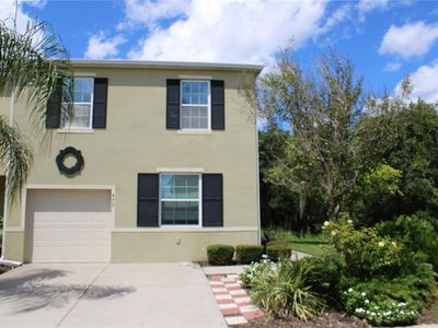 475 ARBOR LAKES DRIVE
