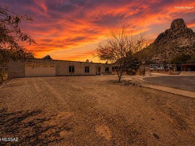 3225 W Dakota Pl