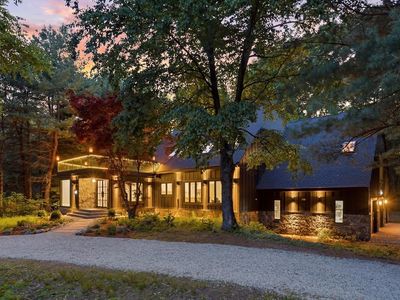 366 River Rd