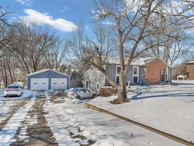 5011 NW Brickyard Rd