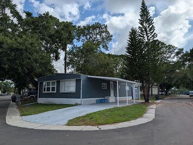 7501 142nd Ave #627