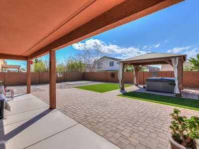1243 W CASTLE Drive