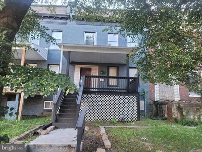 3833 Reisterstown Rd
