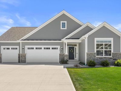 8929 Creekside CIRCLE