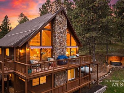 6 Mule Deer Pl