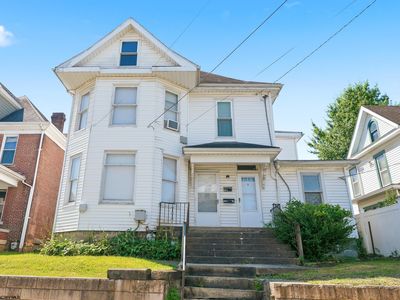 348 Wilson Ave