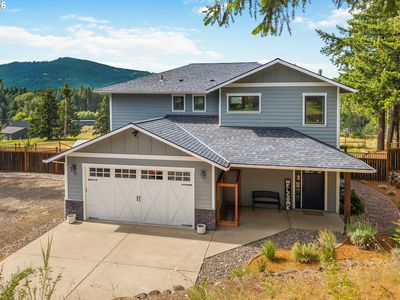 11 Fairway Dr