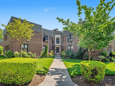 22-39 78th St #3C