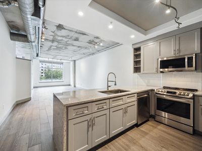 1901 Post Oak Blvd APT 408