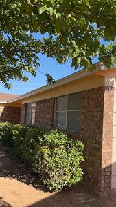 Property at 610 E Lanny Ave, Brownfield, TX