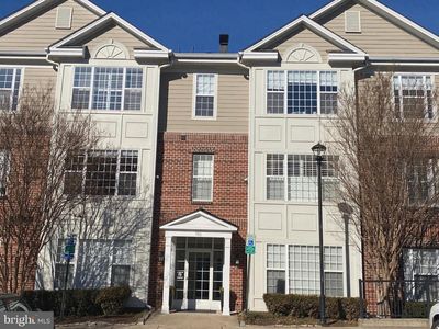 701 Cobblestone Blvd Unit 108
