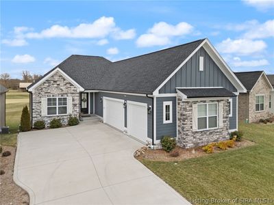 1619 Greenbrier Pointe