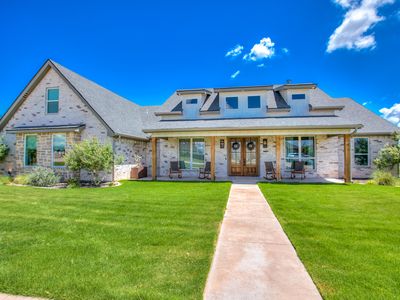 7128 Club Creek Ln