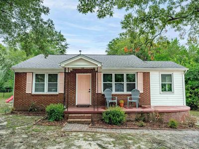 315 Denham Ave
