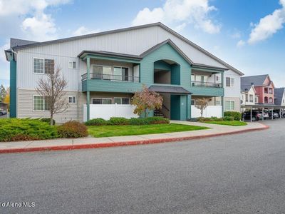 352 N Promenade Loop APT 103