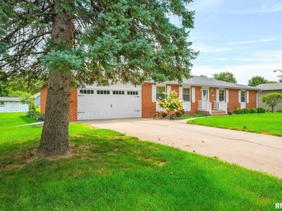 2909 Lincoln Park Dr