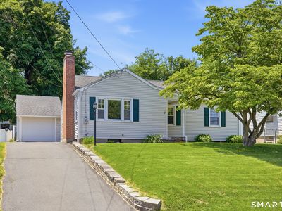 39 Randal Avenue