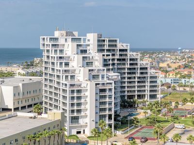 1000 Padre Blvd #709