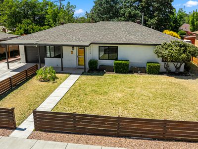 2215 Utah St NE