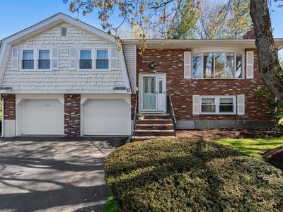11 Harvard Cir