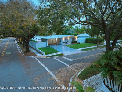 747 Avon Rd