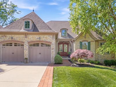 3289 Hardisty Ave