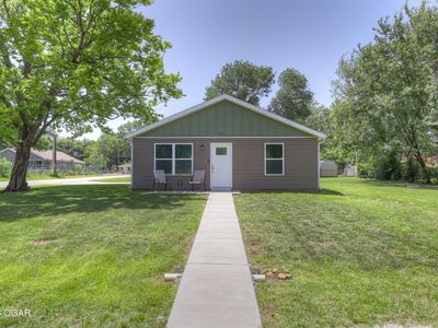 401 N Bryan Rd