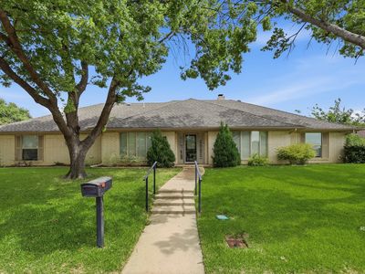 4500 French Lake Dr