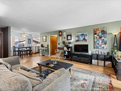 2911 E 32nd Ave APT 3