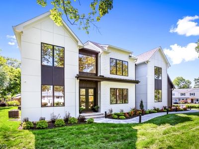 11 Florham Ave