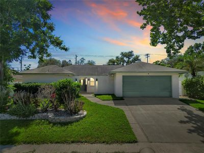 105 Foxwood Dr
