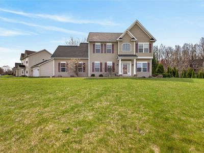 111 York Bay Trl
