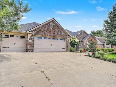 1110 Ellen Ray Ln
