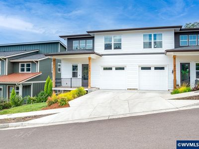 2775 NW Huckleberry Dr
