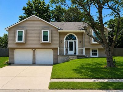 416 NE Fox Trail Dr