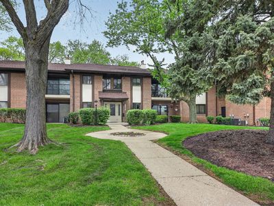 8212 Anchor Dr APT 508