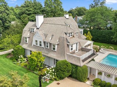 9 Elm Avenue