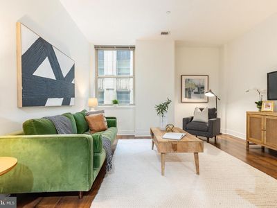 1600 Arch St #1702