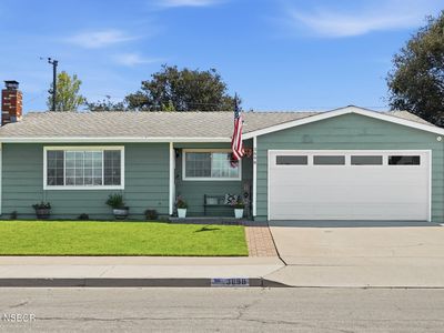 3898 Crestmont Dr