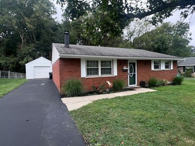 7025 Olentangy Ln