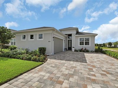 859 LILIANA DRIVE