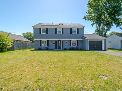 60 Midvale Ln